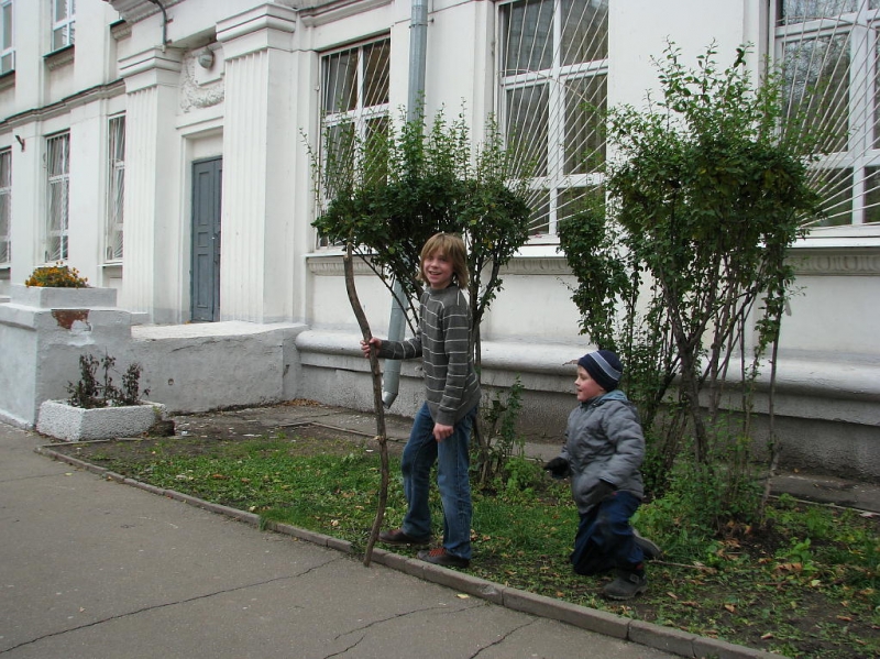 Во дворе_2